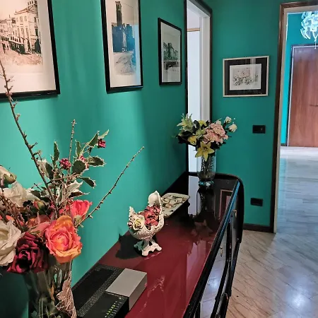 Residentes De Venecia 5*