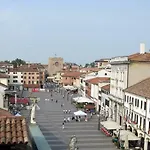 Residentes De Venecia לינה וארוחת בוקר