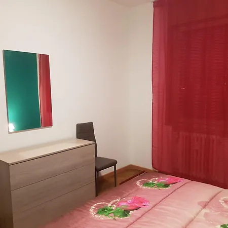 לינה וארוחת בוקר Residentes De Venecia 5*