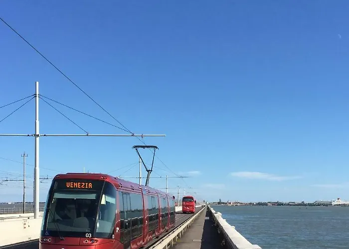 فندق مبيت وإفطار Residentes De Venecia ميستر