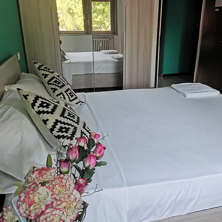 Residentes De Venecia 梅斯特雷